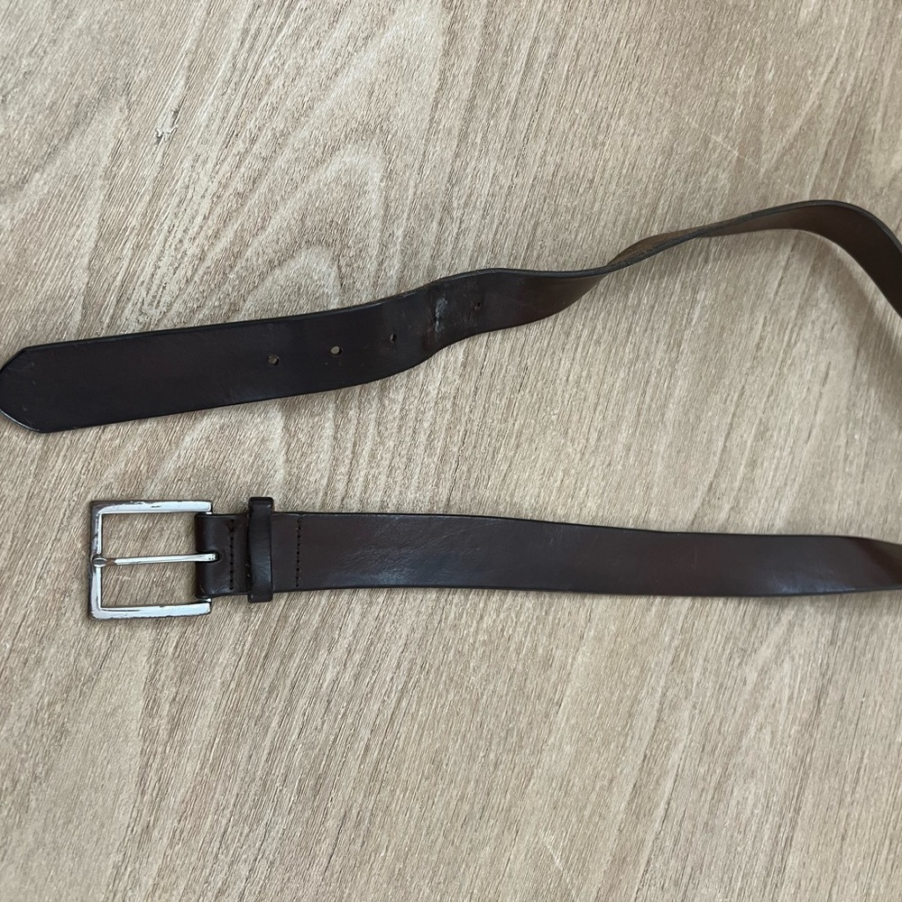 Banana republic brown leather Belt size 33